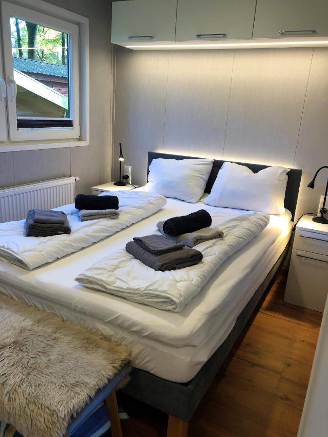 Luxe Chalet Leeuwenhart - Recreation Only Hoenderloo Exterior foto